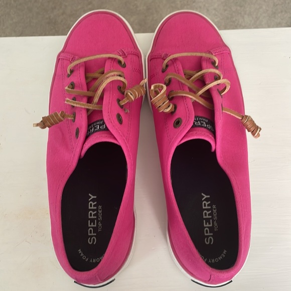 Sperry Top Siders - Size 7 - Picture 3 of 9